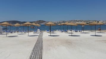 Private beach nearby, free beach cabanas, sun loungers, beach umbrellas