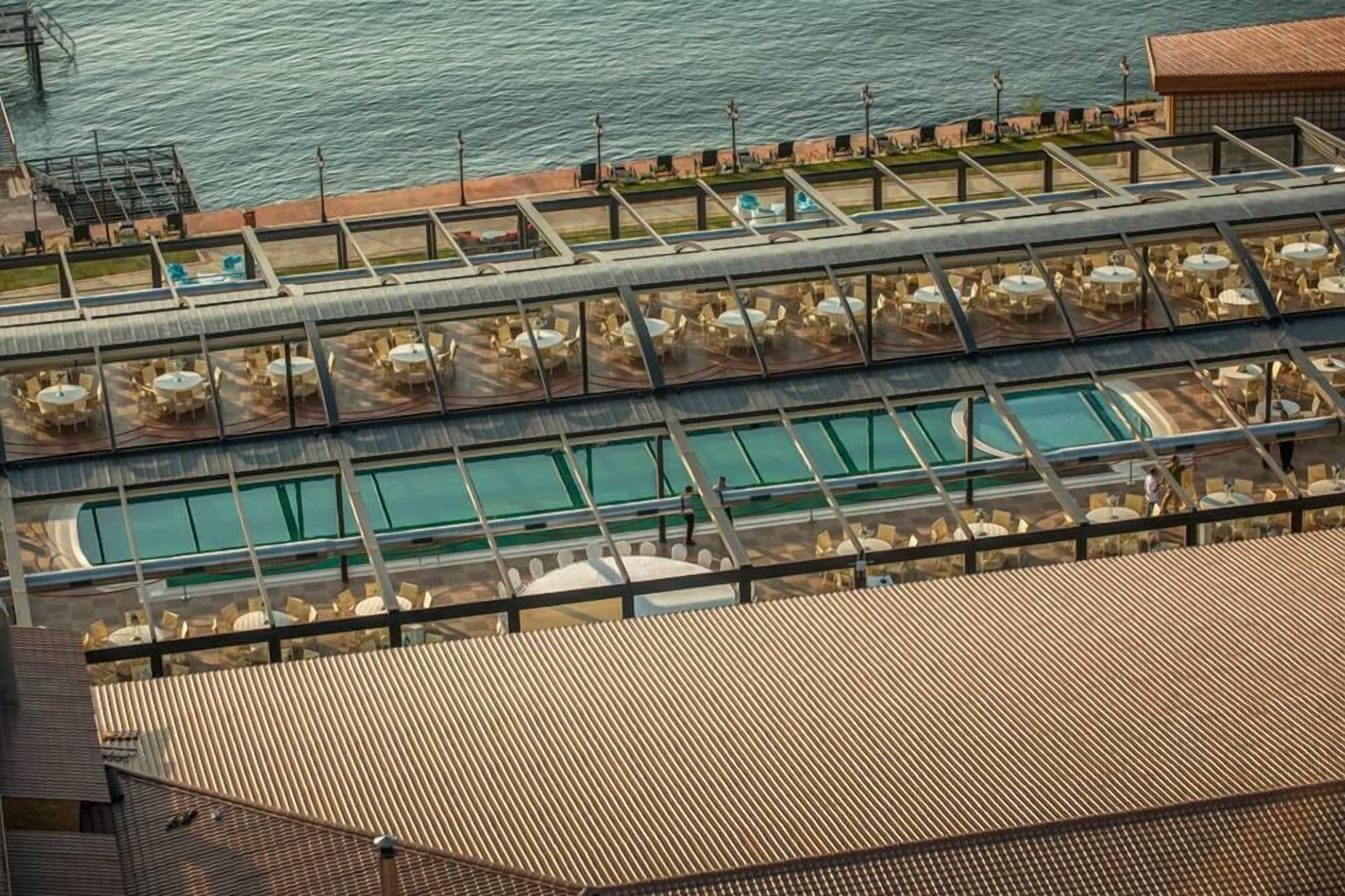 Piscina externa sazonal