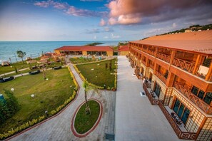 Garden - Babillon Hotel Spa & Restaurant (Iyidere)