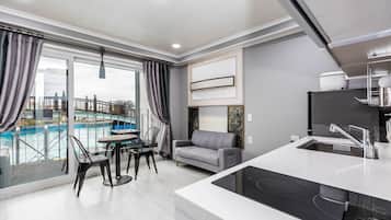 Premier Family | Free WiFi, bed sheets