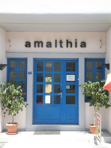 Amalthia apartments