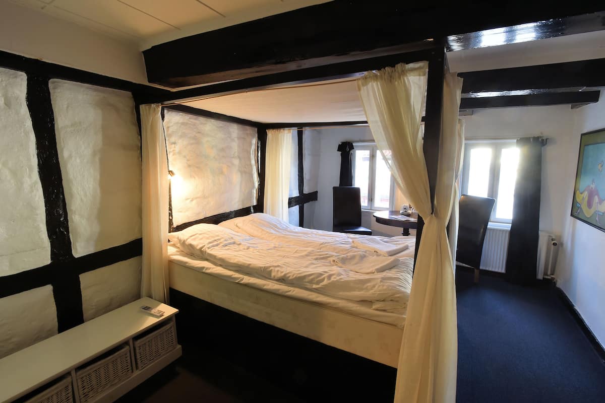 Economy tweepersoonskamer, gedeelde badkamer | Een strijkplank/strijkijzer, gratis wifi, beddengoed