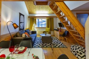 Apartamento conforto, 1 quarto, para não fumantes, sauna seca | 1 quarto, escrivaninha, ferros/tábuas de passar roupa, Wi-Fi de cortesia
