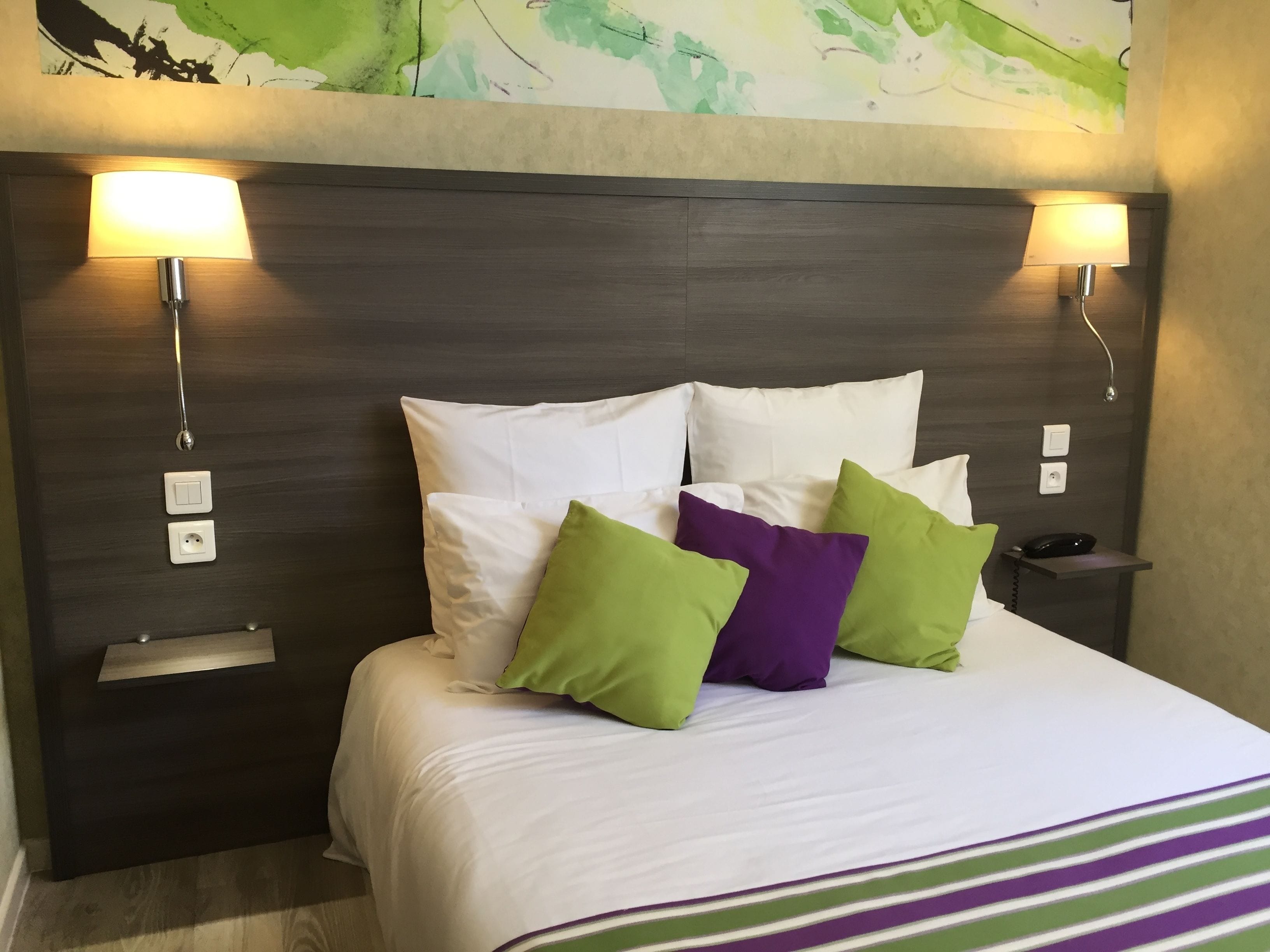 standard double room | 1 bedroom, premium bedding, desk, blackout curtains
