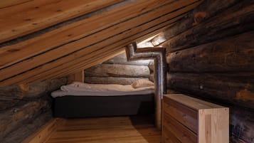 Leilighet – basic, 1 soverom, privat bad | Blendingsgardiner, strykejern/-brett, wi-fi (inkludert) og sengetøy