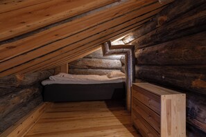 Basic Apartment, 1 Bedroom, Private Bathroom | Blackout curtains, iron/ironing board, free WiFi, bed sheets - Kuukkeli Apartments Hirvas (Saariselka)