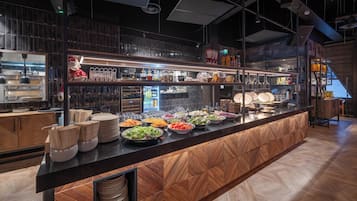 Colazione a buffet inclusa, servita tutte le mattine