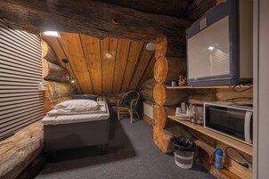 Cortinas blackout, tabla de planchar con plancha y wifi gratis