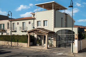 Front of property - Marin Hotel (Pula)