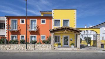 Façade de lâhĂ©bergement