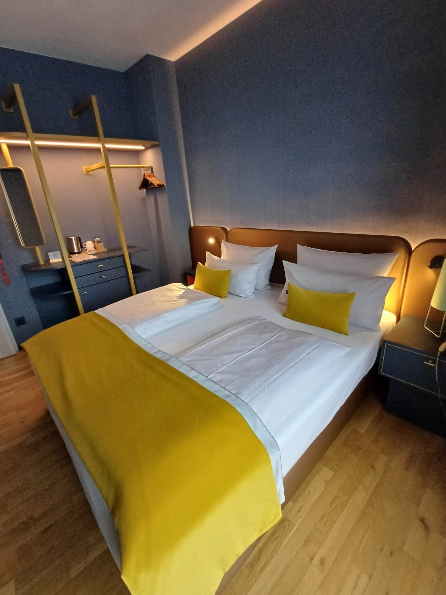 comfort double room | minibar, in-room safe, individually decorated, individually furnished