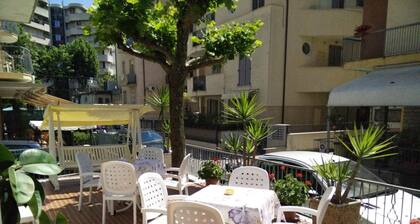 Hotel Ronconi