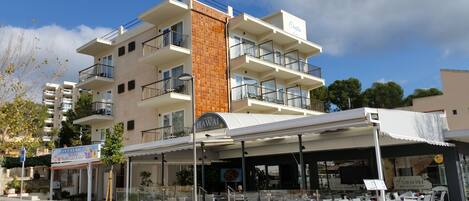 Fachada del alojamiento