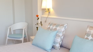 Premium bedding, minibar, in-room safe, desk - Hotel Creta Paguera (Calvia)