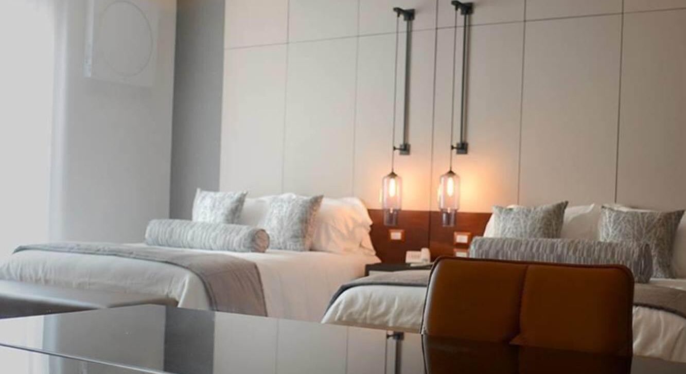 Ropa de cama de alta calidad, edredón y camas con pillow-top 