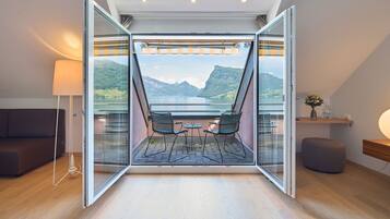 Junior Suite, Lake View | Terrace/patio