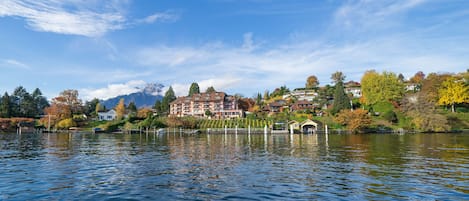 Fachada de la propiedad