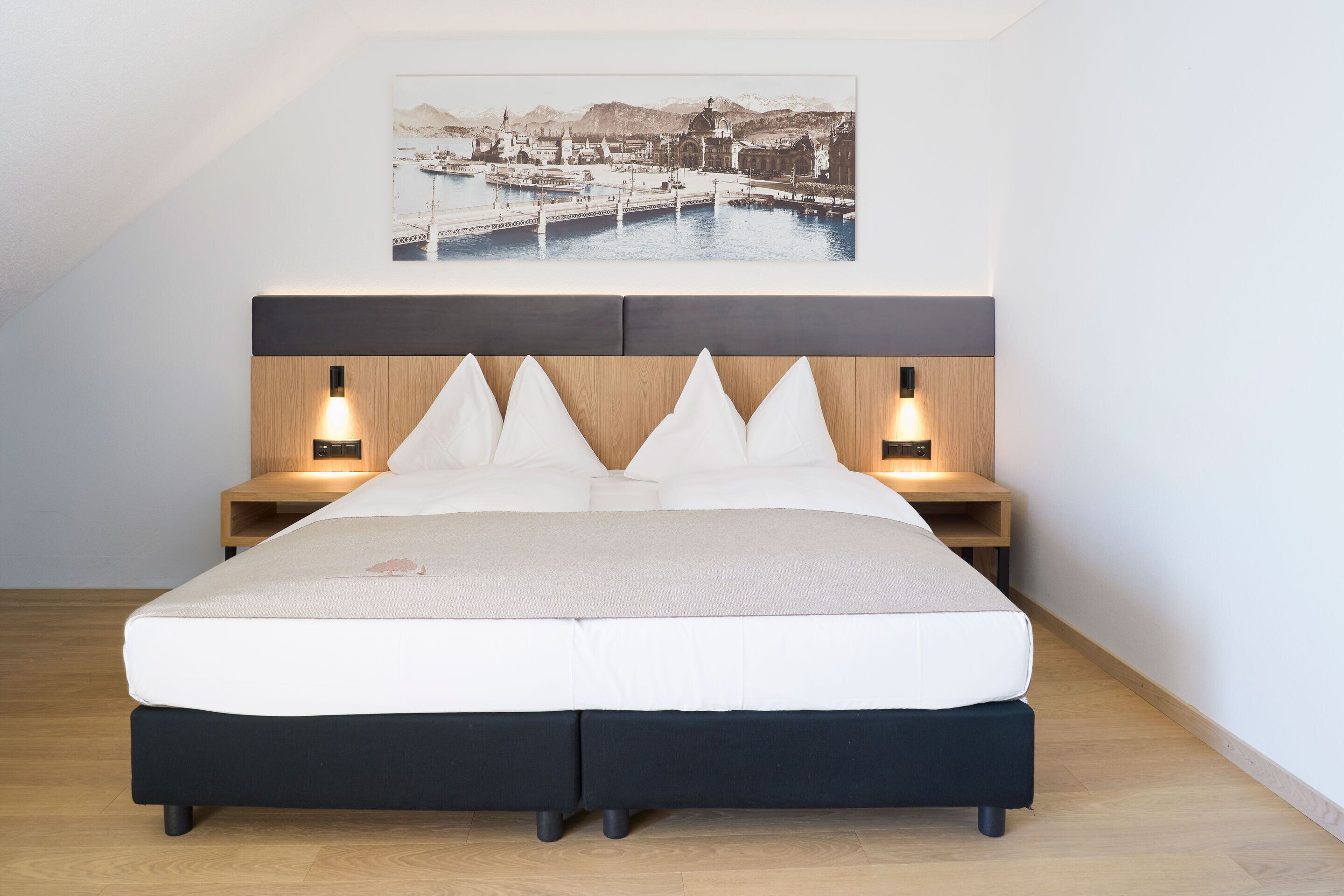Superior Room, Hill View | Minibar, in-room safe, free WiFi, bed sheets