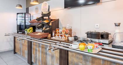 B&B HOTEL Maubeuge Louvroil