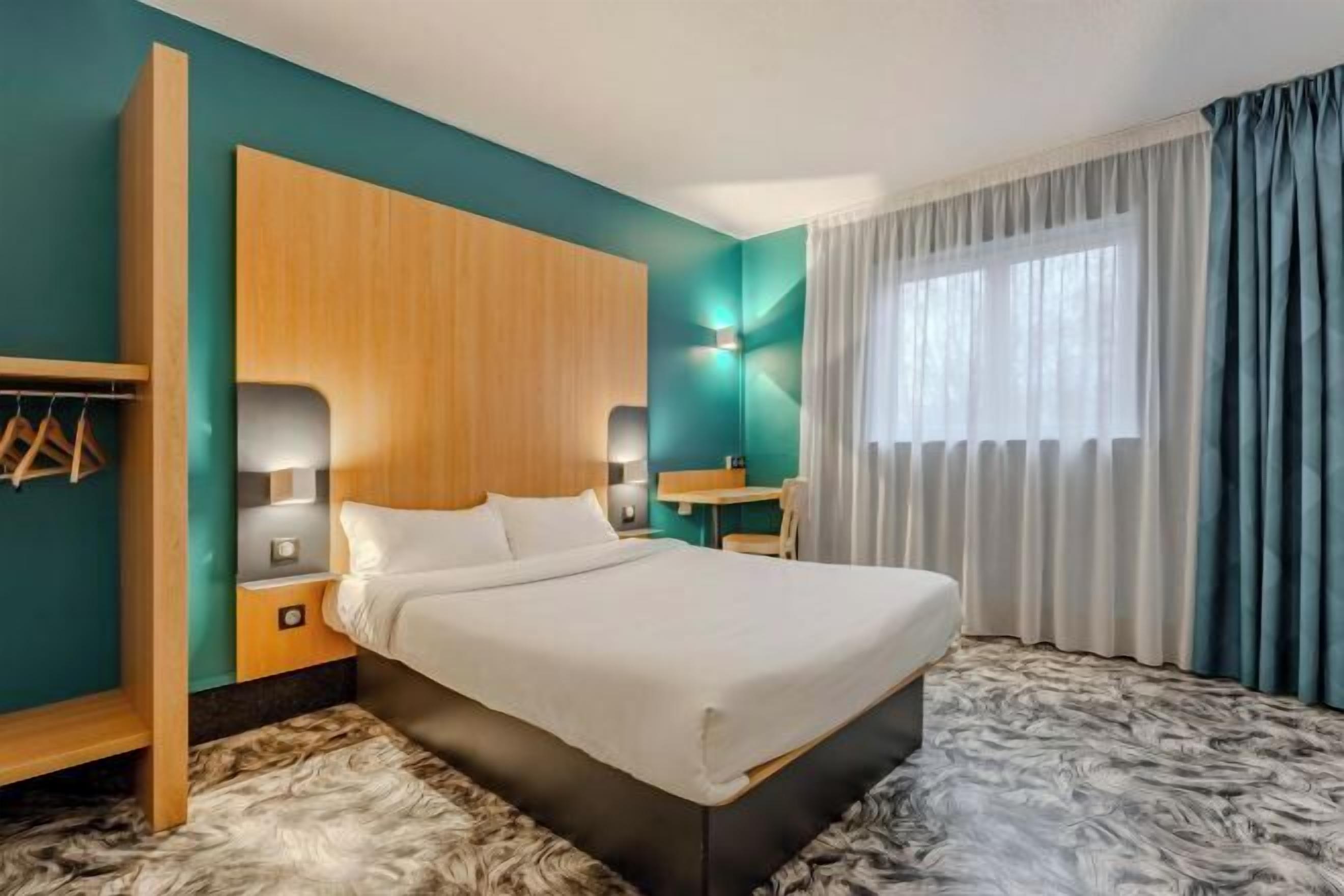 Coffres-forts dans les chambres, bureau, chambres insonorisées