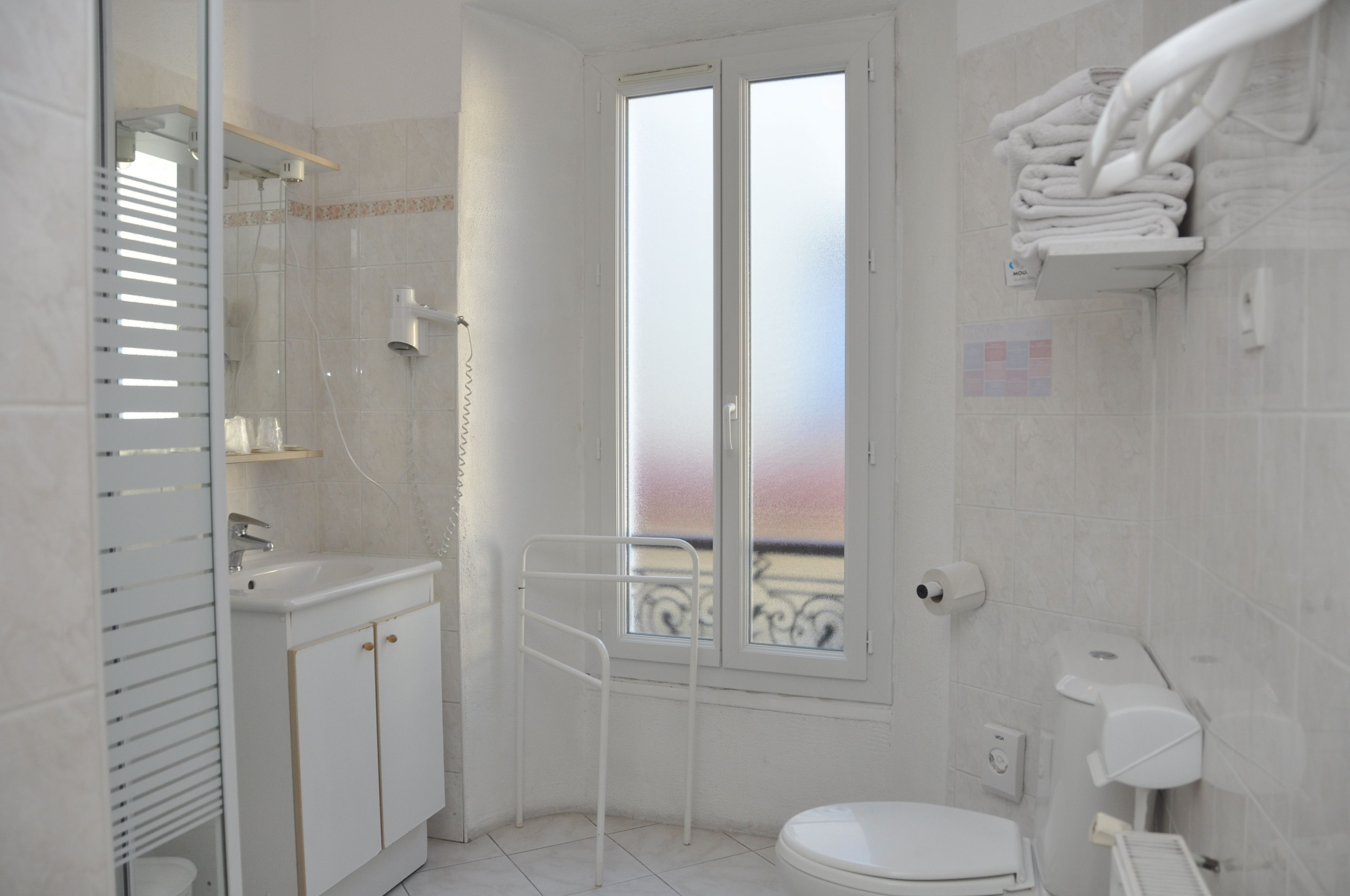 standard quadruple room | in-room safe, individually decorated, desk, soundproofing