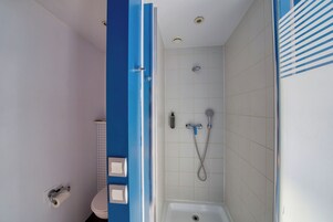 Ducha, artículos de tocador ecológicos, toallas