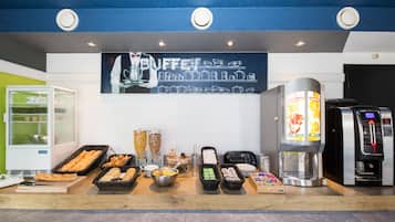 Daily buffet breakfast for a fee