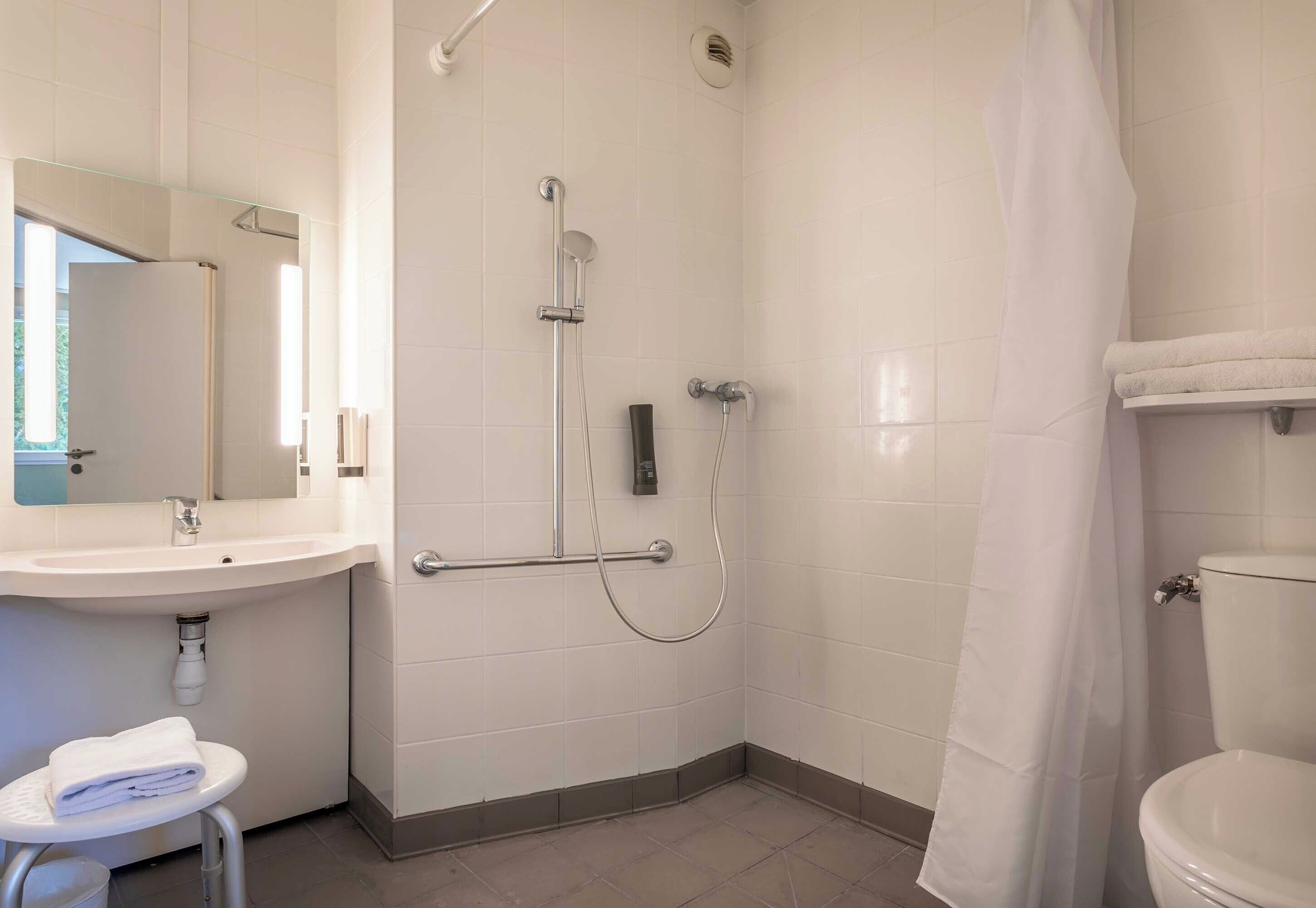 Photo - B&B HOTEL Aix-en-Provence Meyreuil Sainte-Victoire