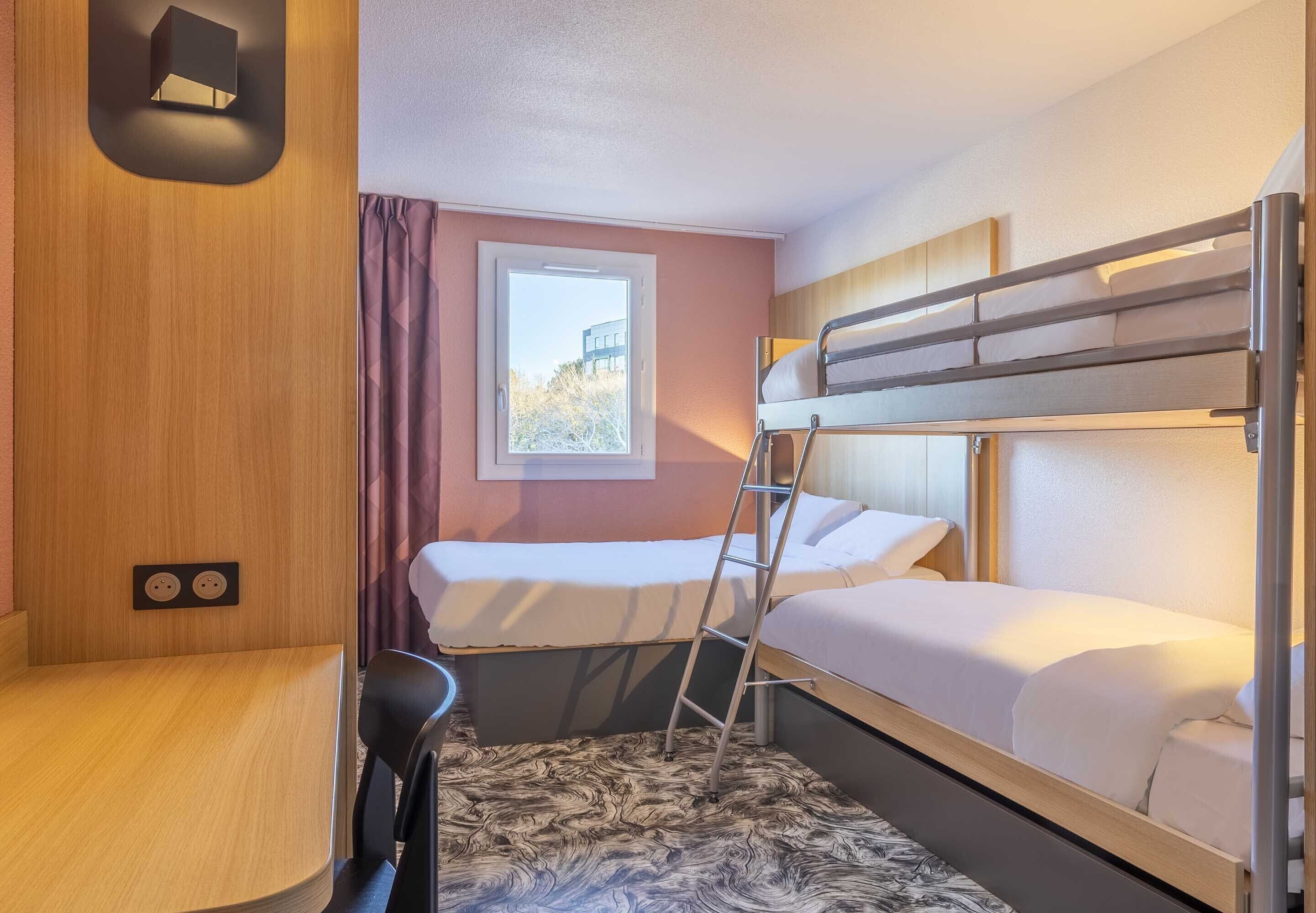 Photo - B&B HOTEL Aix-en-Provence Meyreuil Sainte-Victoire