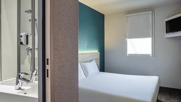 Room, 1 Double Bed, Private Bathroom (Cabrio)