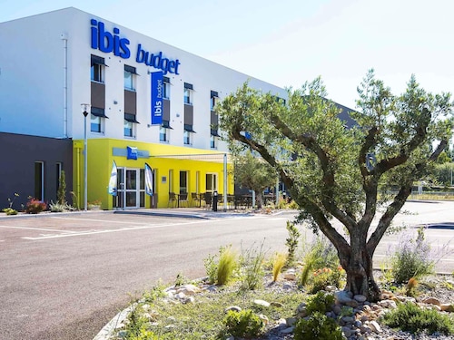 ibis budget Saint Martin de Crau Porte de Camargue