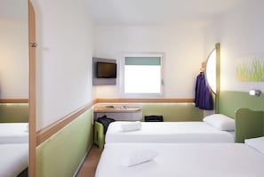 Twin Room, 2 Single Beds | Desk, soundproofing, iron/ironing board, free cots/infant beds