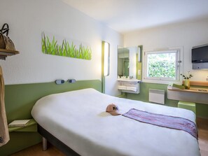 Bureau, lits bébé (gratuits), Wi-Fi gratuit