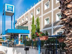 Exterior - ibis budget Antibes Sophia Antipolis (Vallauris)