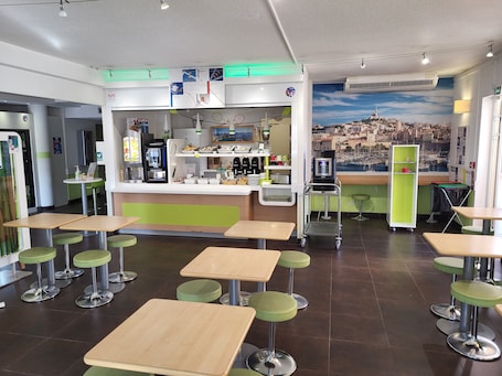 ibis budget Marseille la Valentine