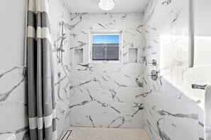 Luxury Penthouse, Balcony, Ocean View | Bathroom - Casa del Mar (Point Pleasant Beach)
