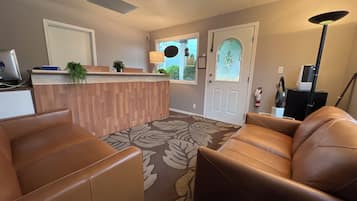 Concierge desk