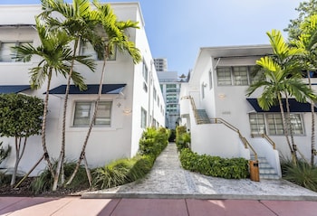 Property grounds at Oceanside Hotel and Suites