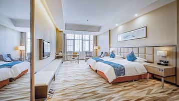 Bộ đồ giường kháng dị ứng, minibar, két bảo mật tại phòng, bàn