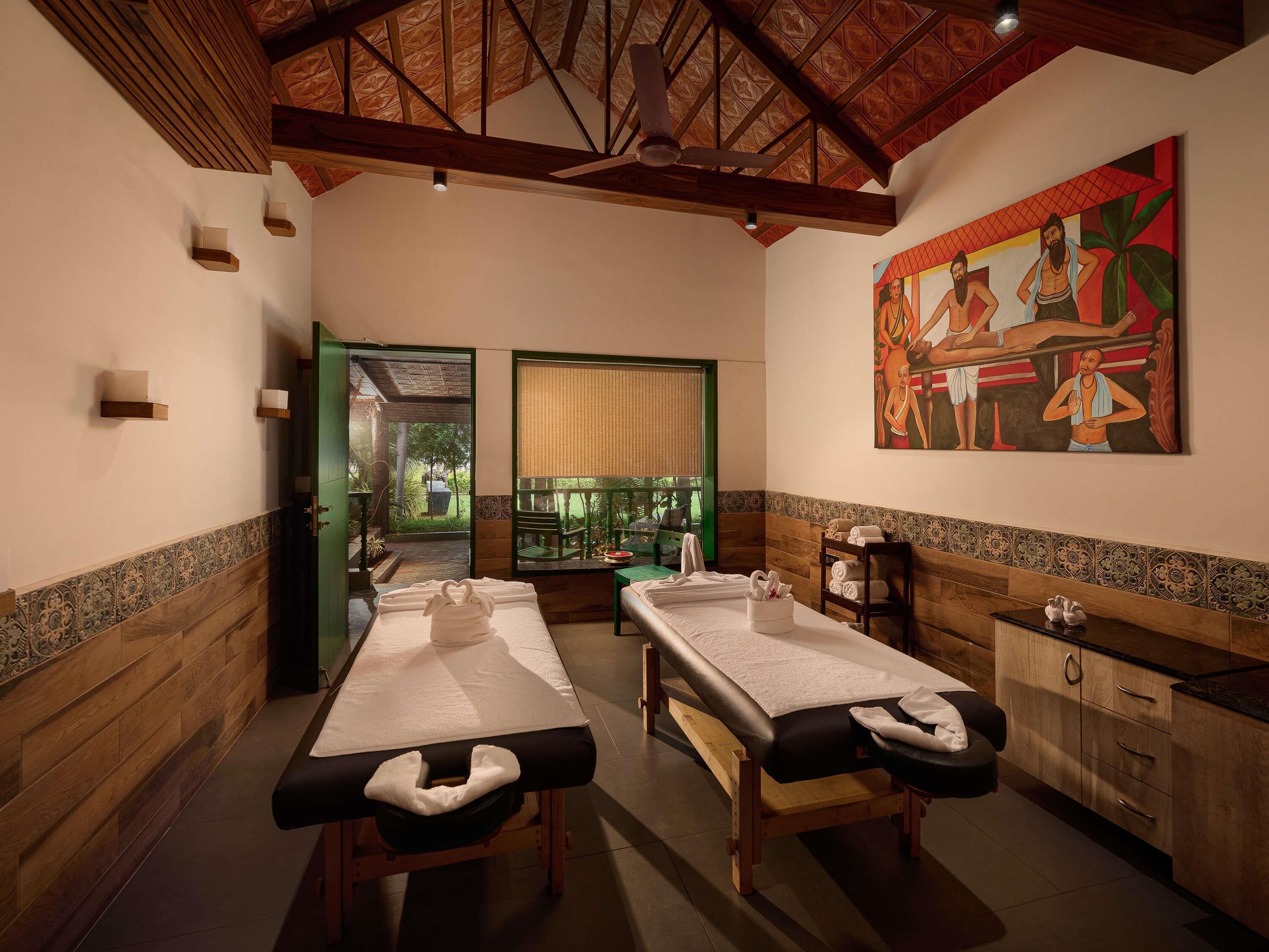 Couples treatment room(s), steam room, body treatments, aromatherapy