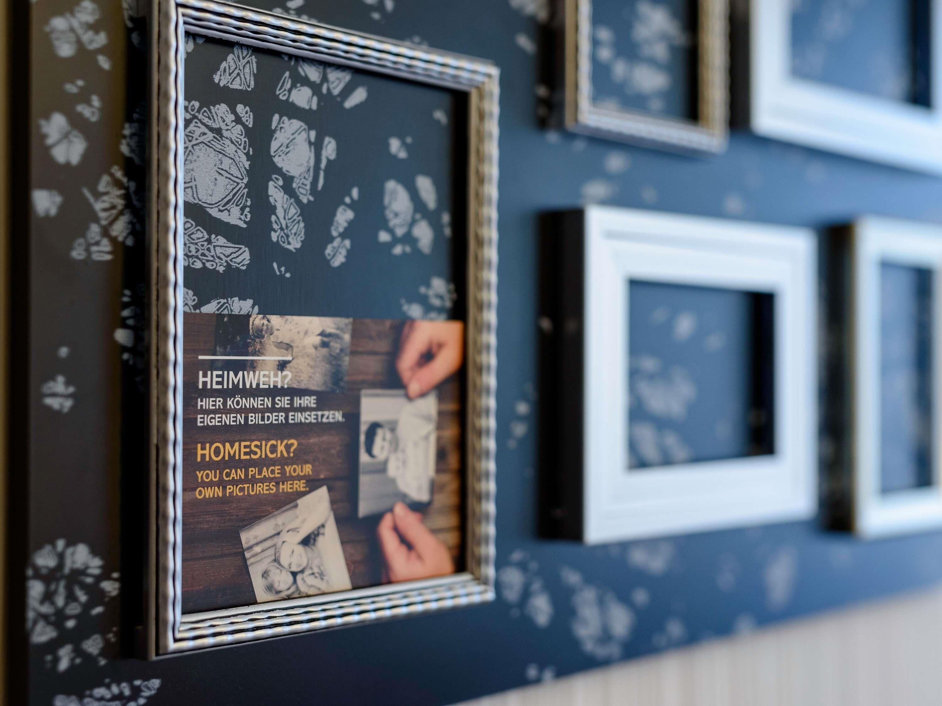 hypo-allergenic bedding, in-room safe, desk, laptop workspace