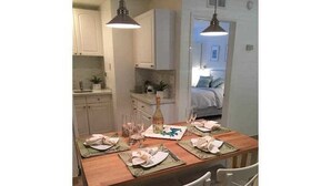 In-room dining - Middle River (Fort Lauderdale)