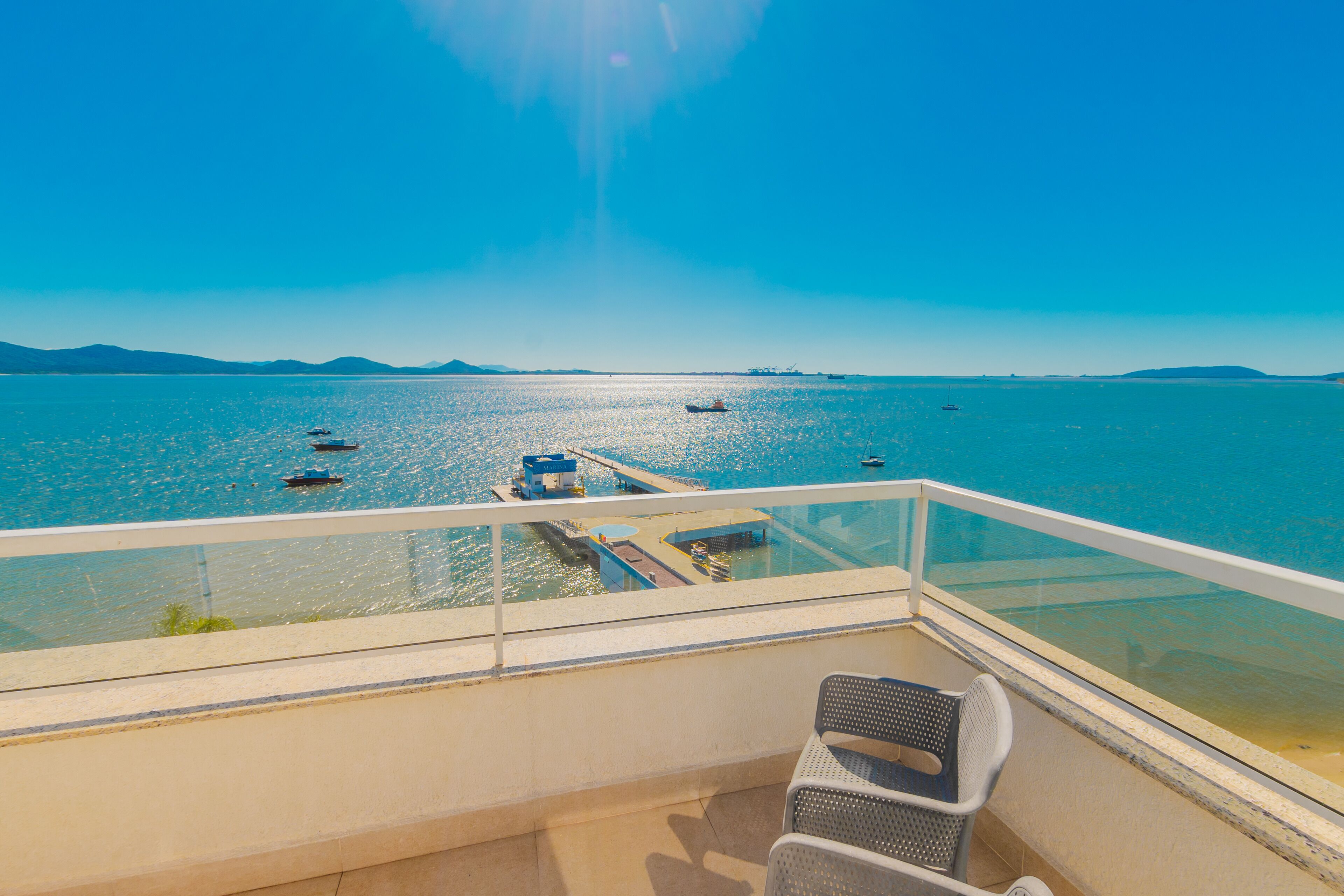 Quarto Triplo Luxo | Vista da sacada