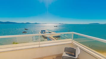 Quarto Triplo Luxo | Vista da sacada