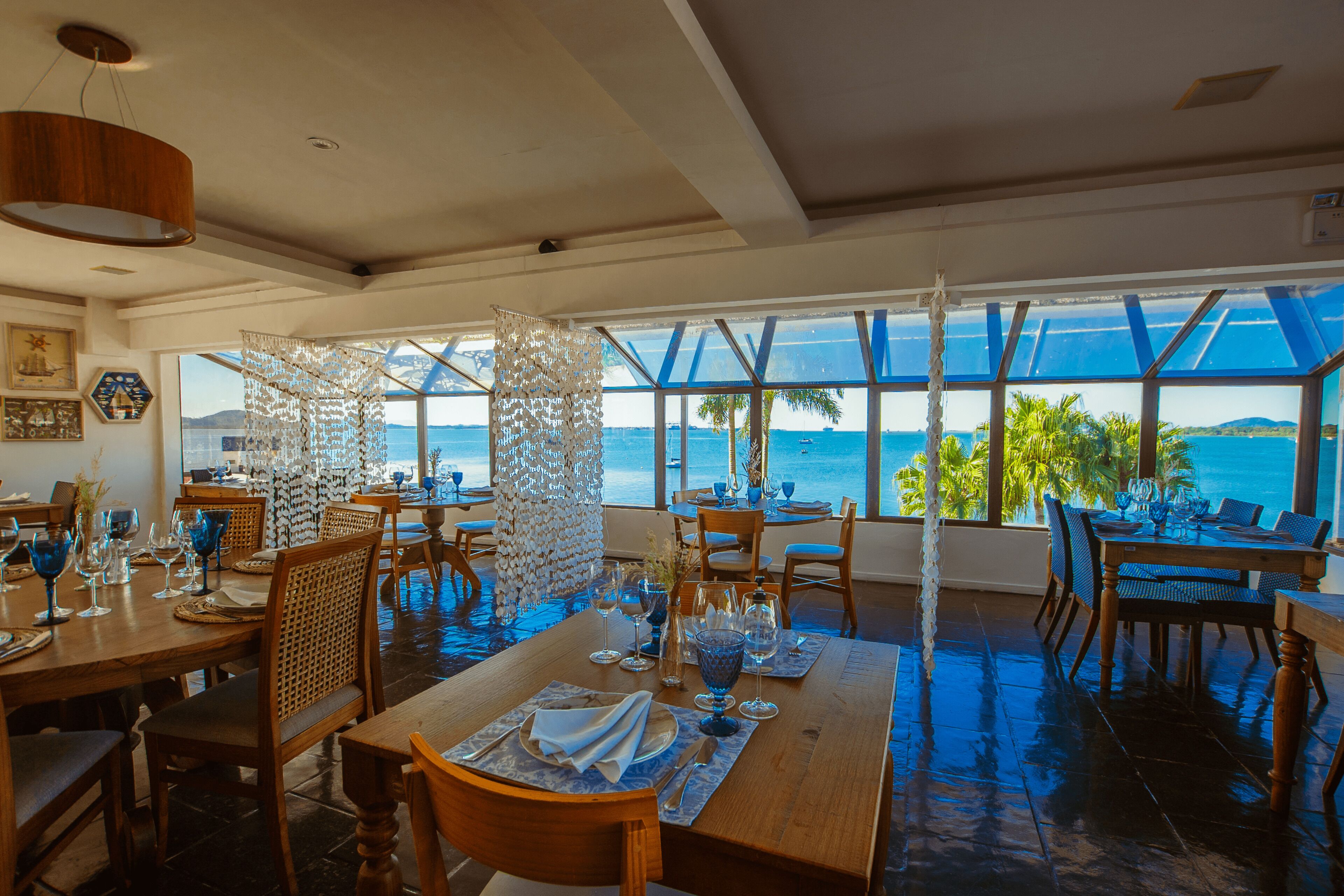 lunch and dinner served, local cuisine