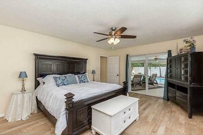 Standard House, 4 Bedrooms, Accessible | Iron/ironing board, free WiFi