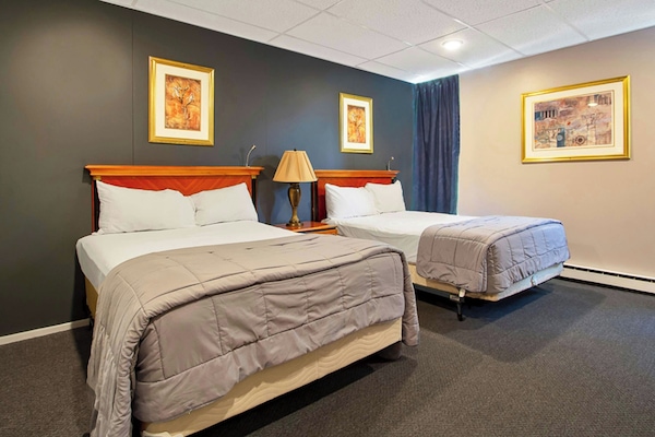 Room, 2 Double Beds, Non Smoking, Refrigerator & Microwave | In-room safe, desk, iron/ironing board, WiFi (free)