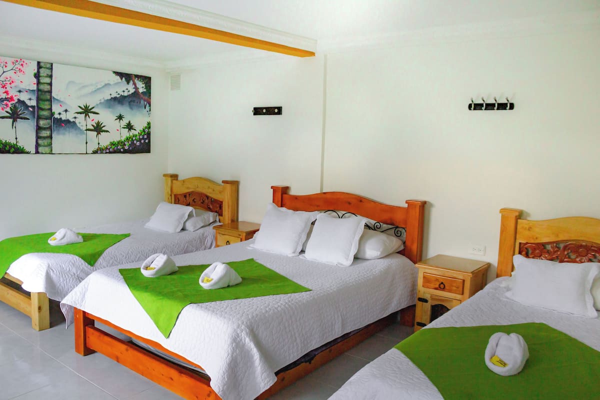 Family Room | 1 bedroom, blackout drapes, iron/ironing board, free WiFi