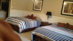 Room - SunDog B & B (Sicamous)