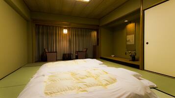 In-room safe, free WiFi